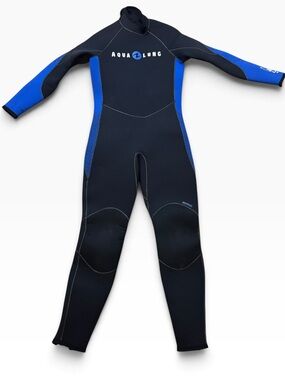 Men’s Aqualung Brand 7MM Long Sleeve Wetsuit Size Medium/Large